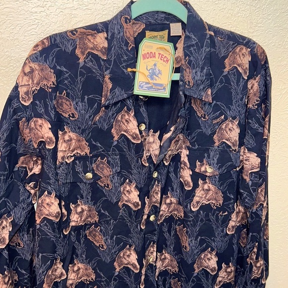 Moda Tech Other - NWT Moda Tech Western/Rodeo Horse button up shirt